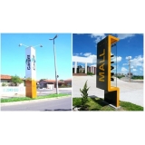 totem sinalização Campo Grande